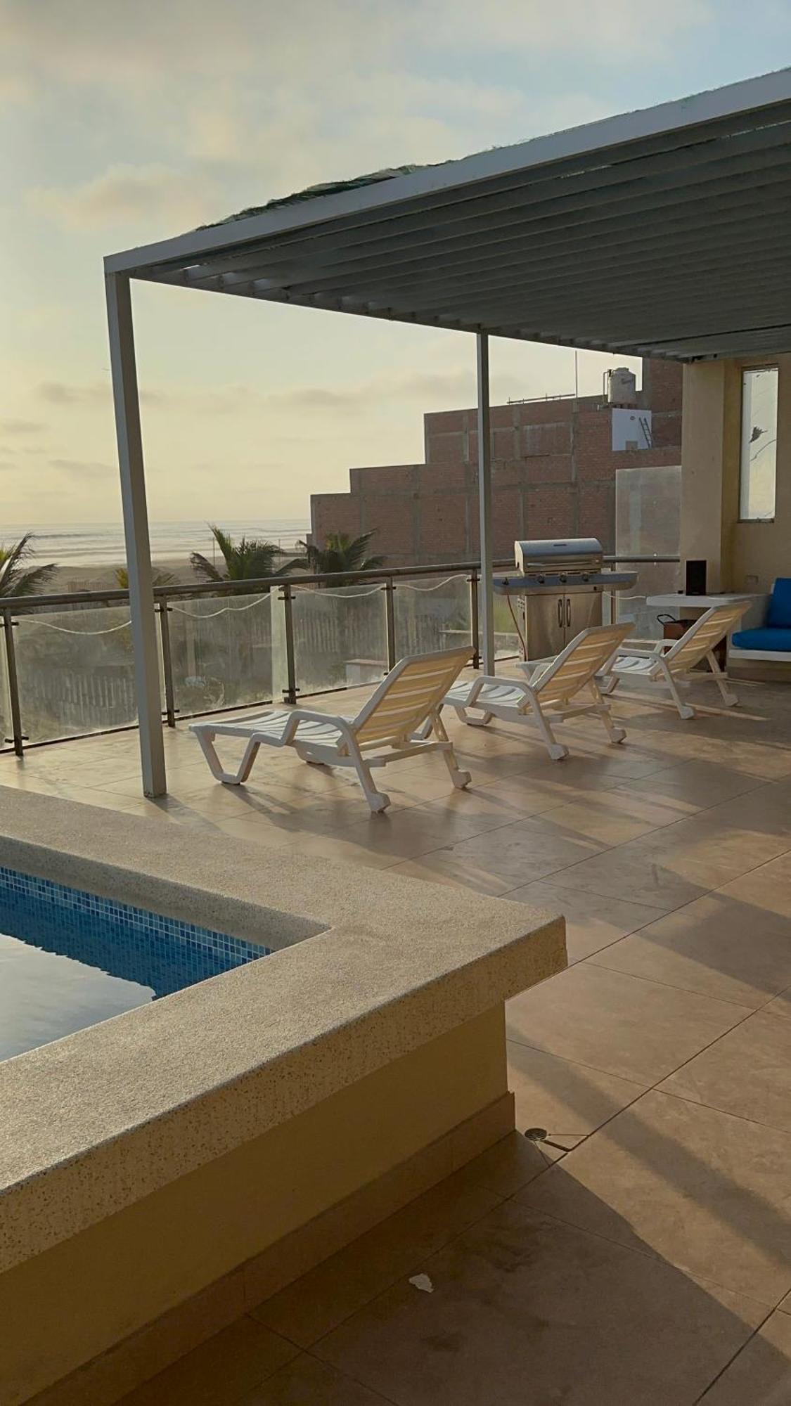 مبيت وإفطار آسيا Yolo House Peru المظهر الخارجي الصورة