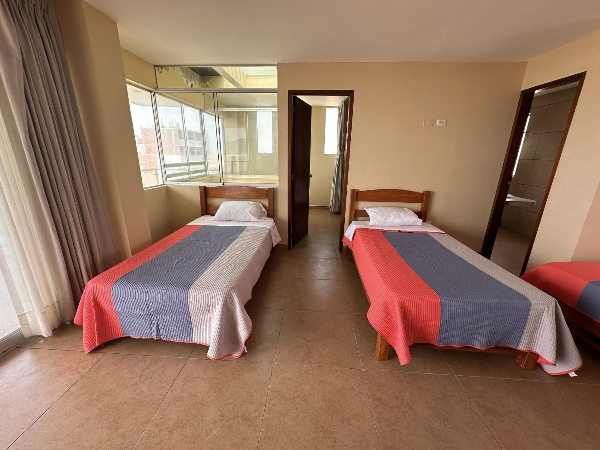 مبيت وإفطار آسيا Yolo House Peru المظهر الخارجي الصورة